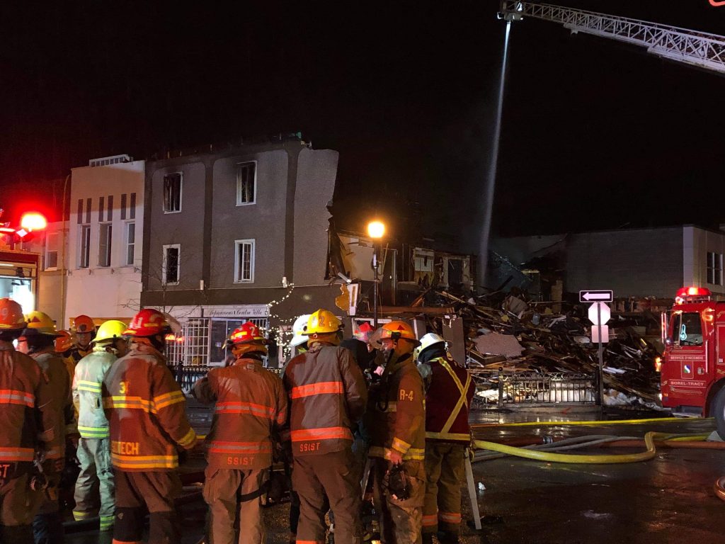 Un violent incendie ravage un immeuble du centreville de SorelTracy