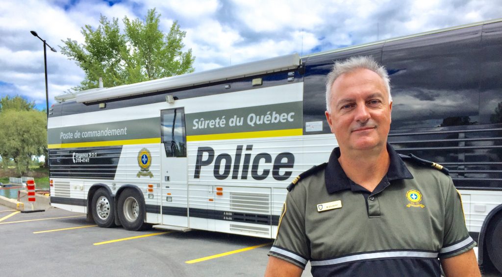 Surveillance sur l'eau poste de commandement de la SQ à SainteAnne